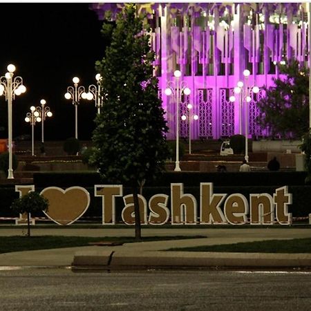 Apartment «Семья» Tasjkent Buitenkant foto